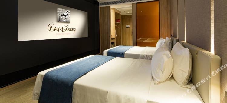 深圳定军山有戏电影酒店(西乡宝田一路地铁站店)图片