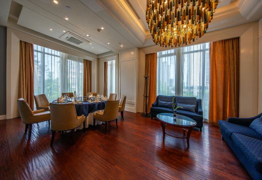 Days Hotel & Suites by Wyndham Sichuan Jiangyou Hotel Overview