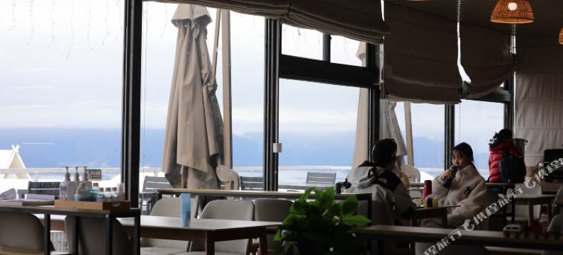 牛背山星云营地图片