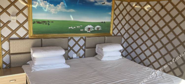 察右中旗金马鞍度假村图片