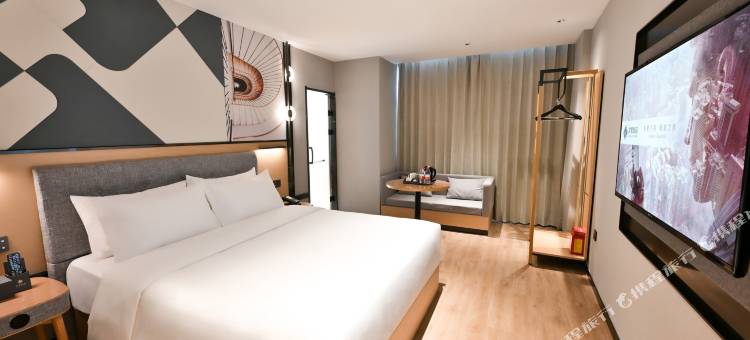 非繁城品酒店(嘉峪关雄关广场店)图片