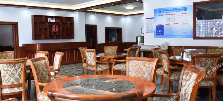 石渠邕康大酒店图片