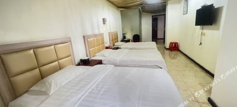 中山凤凰公寓(明珠站店)图片