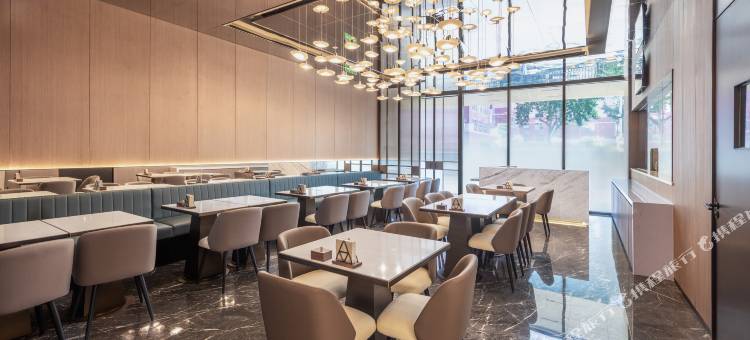 深圳福田CBD市民中心亚朵酒店图片