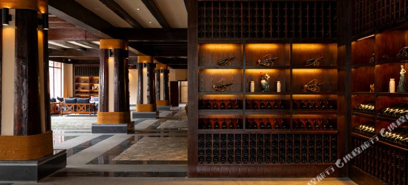 紫宸泊阅·梅里冰酒庄园图片