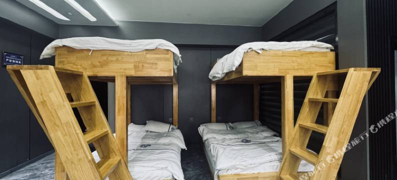 顶端电竞影视酒店图片