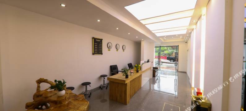 云嶺酒店(丰都厢坝客运站店)图片