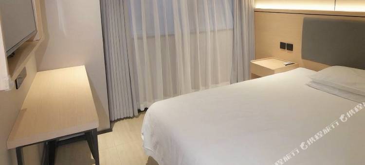 布丁严选酒店(上海华东师范大学金沙江地铁站店)图片