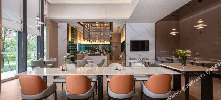 常州武进吾悦广场人民中路亚朵酒店图片