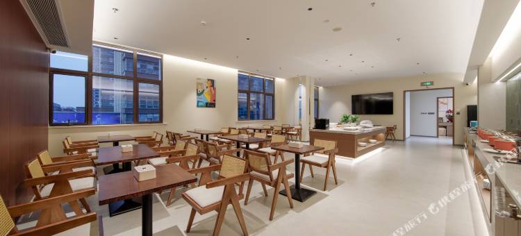 未来时光酒店(常州金坛区政府吾悦广场店)图片