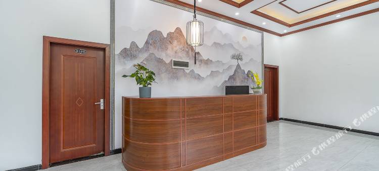 重庆霖霏山庄(四面山水口寺店)图片