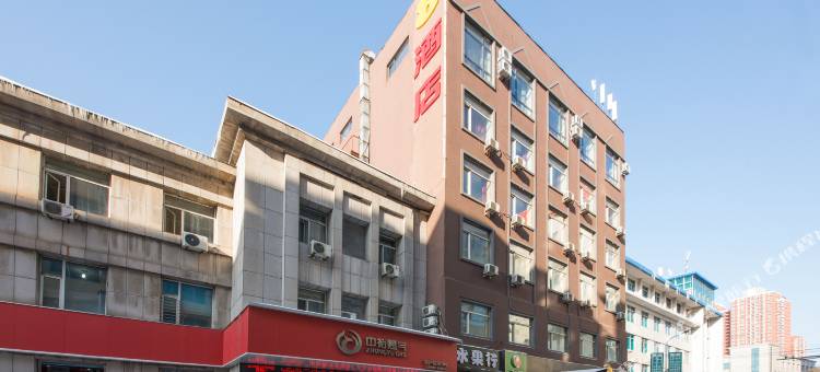 速8酒店(白山浑江大街中心医院店)图片
