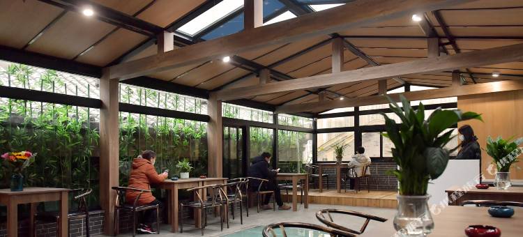 重庆星逸酒店(弹子石店)图片