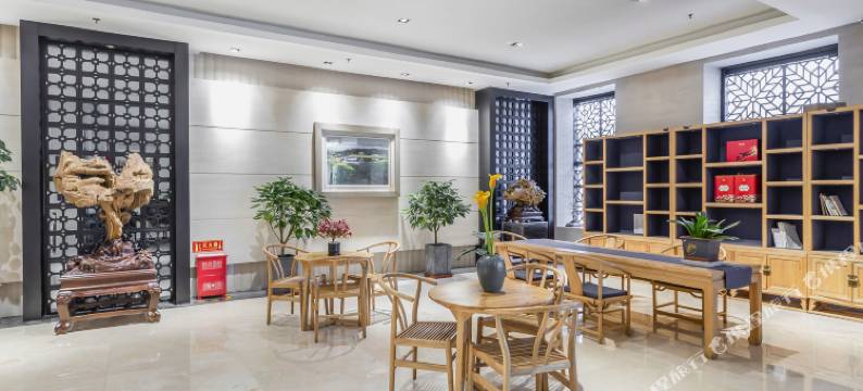 枫桥盈客商务酒店(郑州海洋馆龙湖天街店)图片