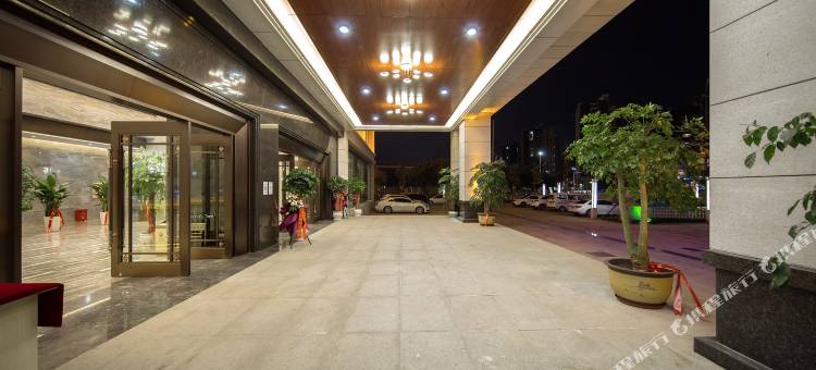 玉景潭酒店(保山吾悦广场高铁站店)图片