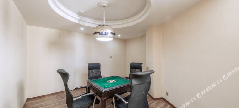 瑞丽蓝浩温泉大酒店图片