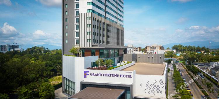 大财富酒店那空是贪玛叻(Grand Fortune Hotel Nakhon Si Thammarat)图片