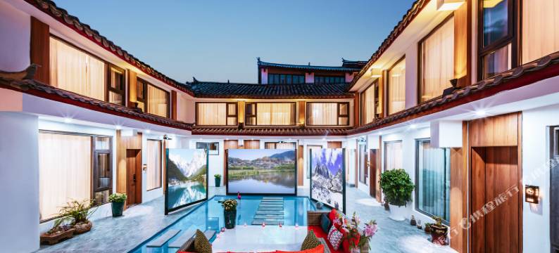丽江水月花神狮山观景智能美宿图片
