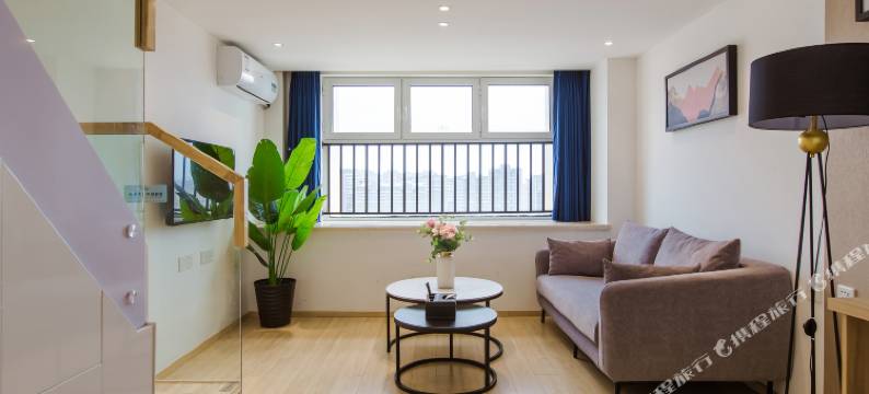 博洋电竞公寓(青岛国际院士港店)图片