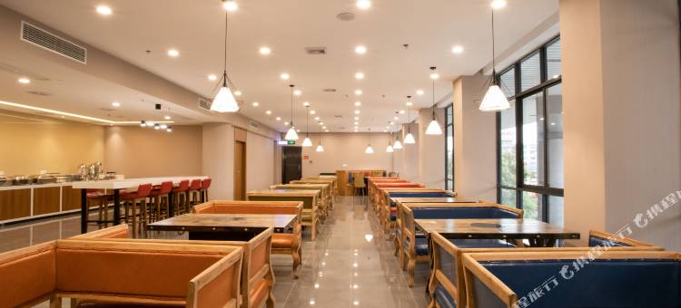 锦林酒店(玉林火车站工业品市场店)图片