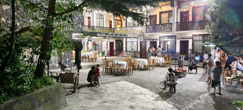 邛崃梨园山庄图片