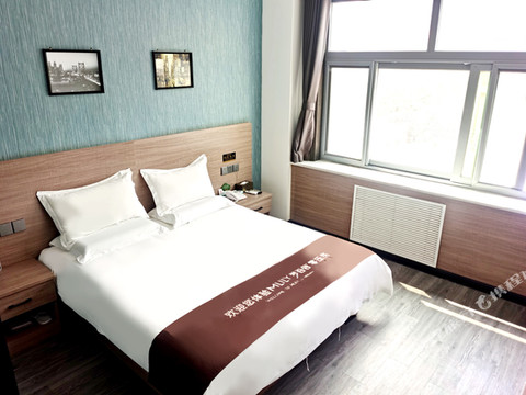 如家睿柏·云酒店(任丘华油购物广场店)