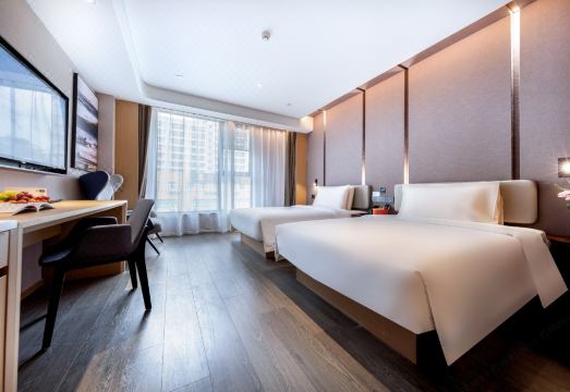 Atour Hotel Shenzhen Nanshan Xili Metro Station Hotel Overview