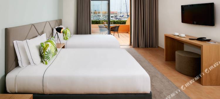 波尔蒂芒码头 NH 度假村酒店式公寓(NH Marina Portimao Resort)图片