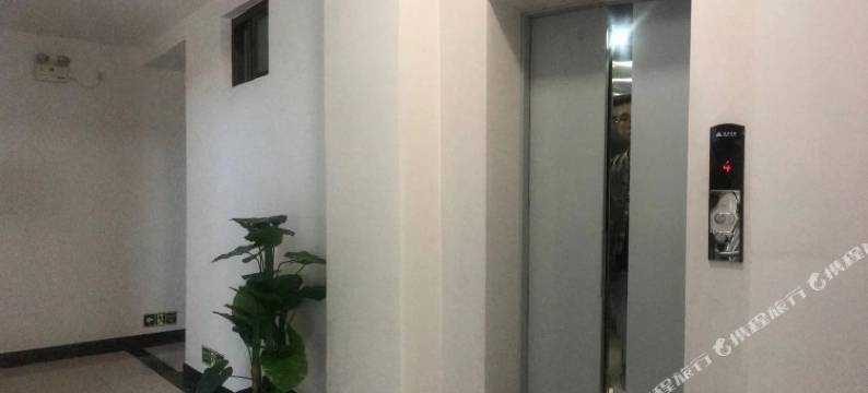 镇坪慢时光酒店图片