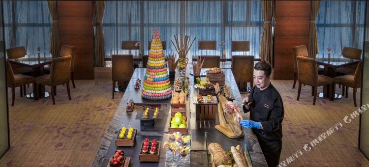 深圳龙岗珠江皇冠假日酒店图片