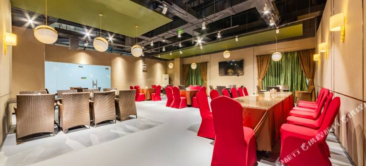 中英酒店(佛山西站罗村地铁站店)图片