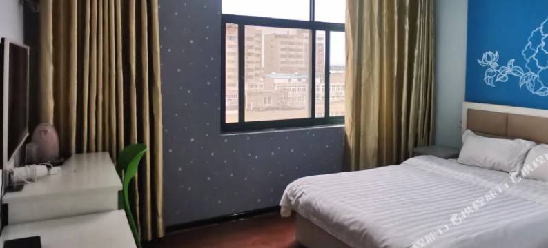 星月夜酒店(开封清明上河园河南大学金明校区店)图片