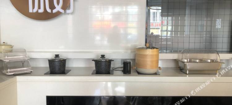艺龙瑞云酒店(吉安人民广场文山步行街店)图片
