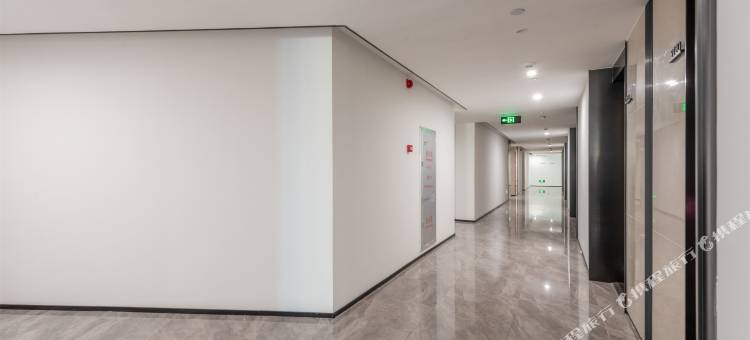 云季不凡公寓(中山港口保利广场店)图片