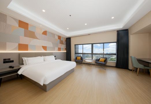 Elong Me Anlai Hotel (Shanghai Jinshan Industrial Zone) Hotel Overview