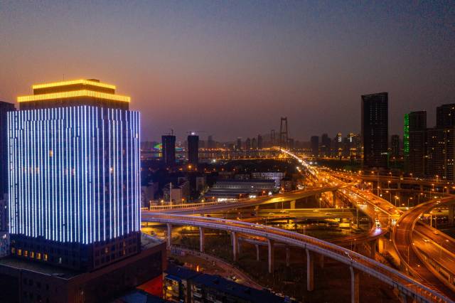 维也纳国际酒店(武汉杨泗港长江大桥店)图片