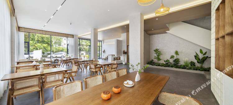 青城山山与山屿智慧民宿图片