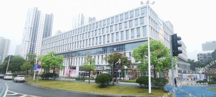知捷酒店(广州知识城何棠下地铁站店)图片