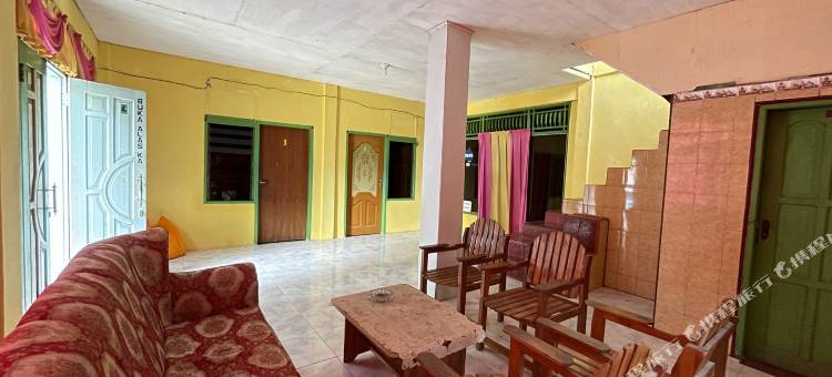 Hotel O 阿索卡英达酒店，靠近PT. PLN(国有)巴鲁变电站(Hotel O Penginapan Asoka Indah Near PT. Pln (Persero) Gardu Induk Barru)图片