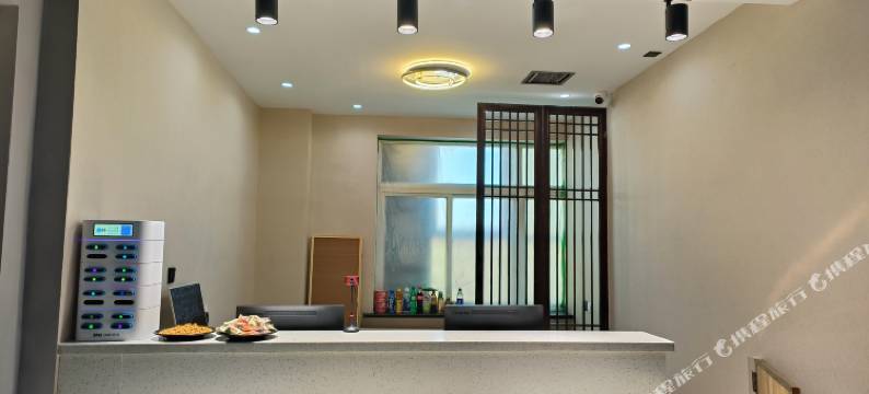 速8电竞酒店(昌图家和美商城火车站店)图片