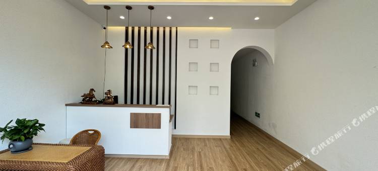 畔享酒店(牧遥露营地店)图片