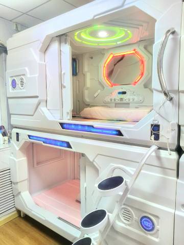 天津缘来太空舱青年旅舍