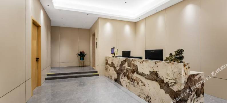易艾酒店(扬州邗江万达广场店)图片