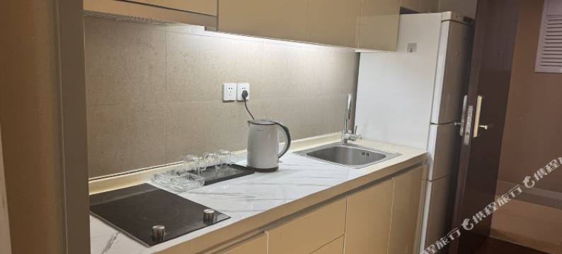 希悦青年旅舍(小白楼地铁站店)图片