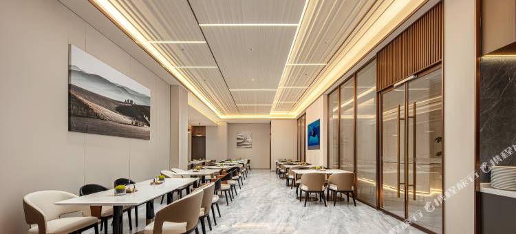 义乌之心绣湖公园亚朵酒店图片