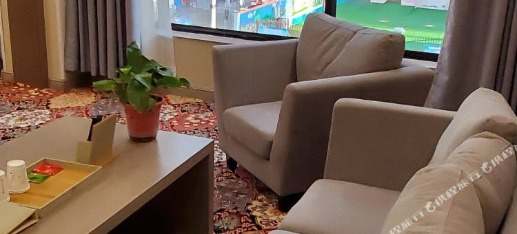 巴青虫草大酒店图片