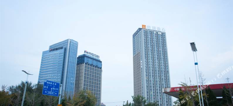 米亚MIA公寓(烟台大学万象汇店)图片