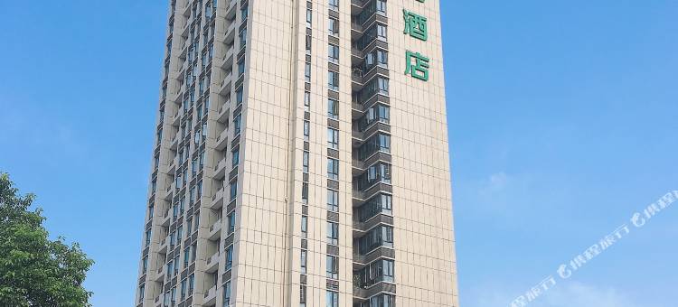 畅洋湿地公园酒店(襄阳汉江卧龙大桥店)图片