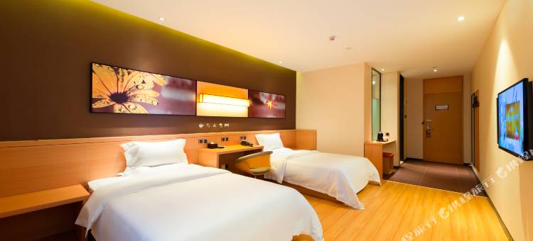 IU酒店(南昌西站地铁站店)图片