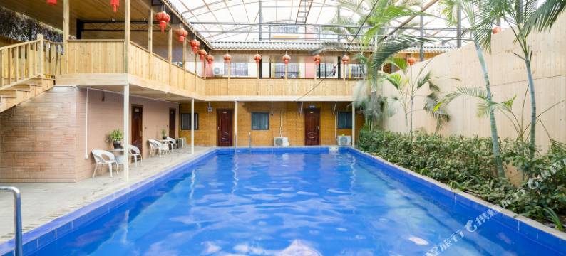 景洪王府温泉酒店图片